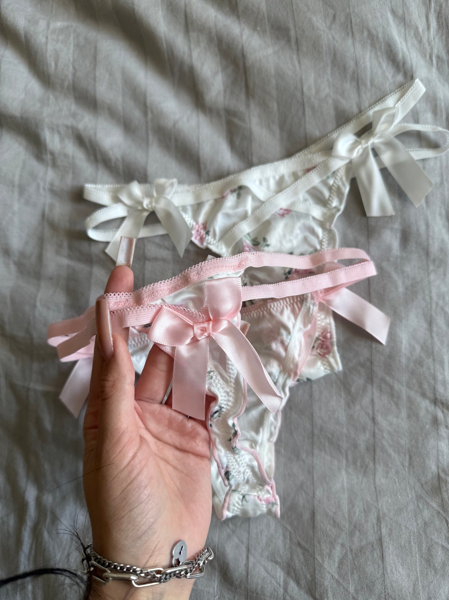 Floral Lace & Bow Coquette Thongs (2 pieces)