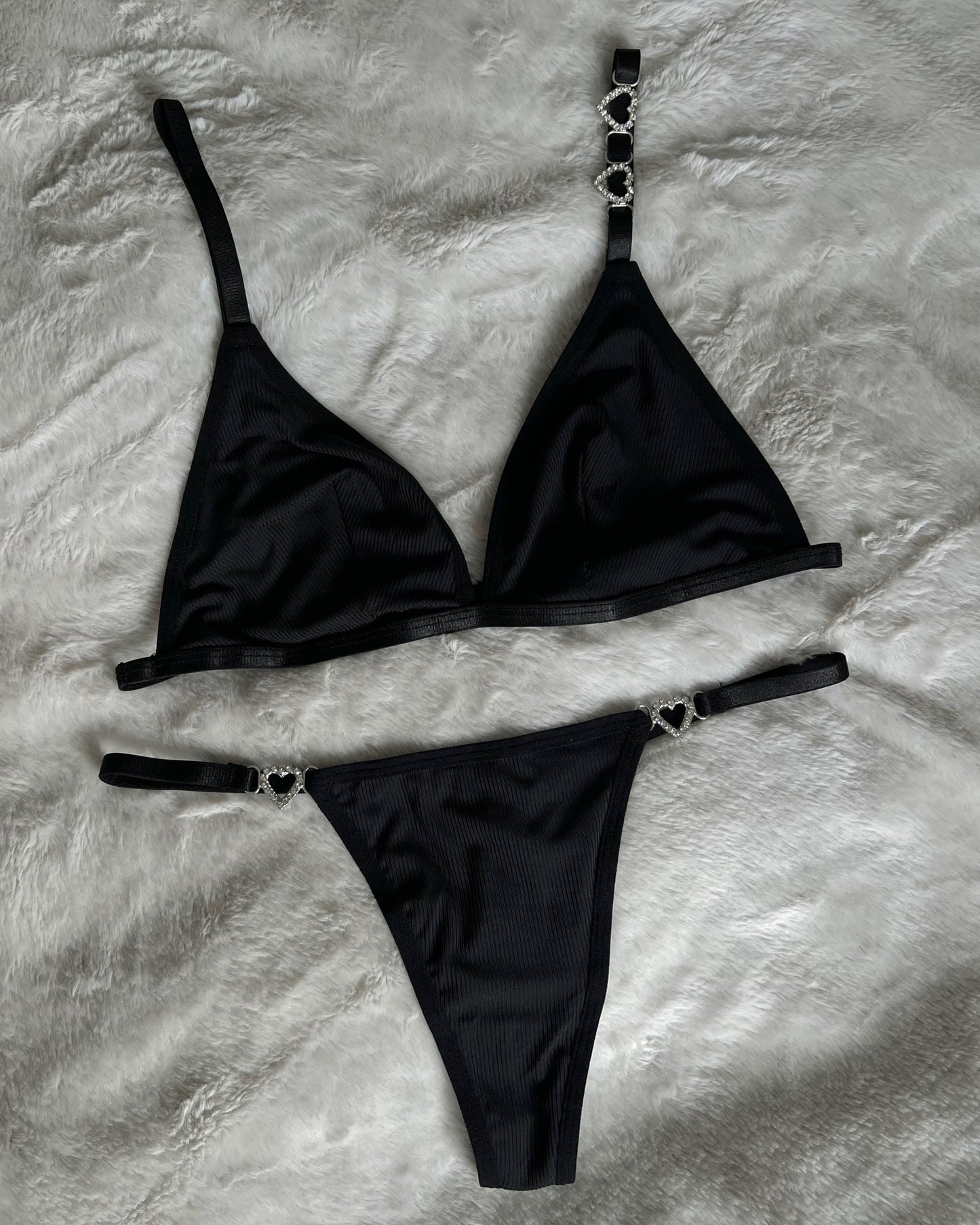 Midnight Sparkle: Ribbed Heart Crystal Set