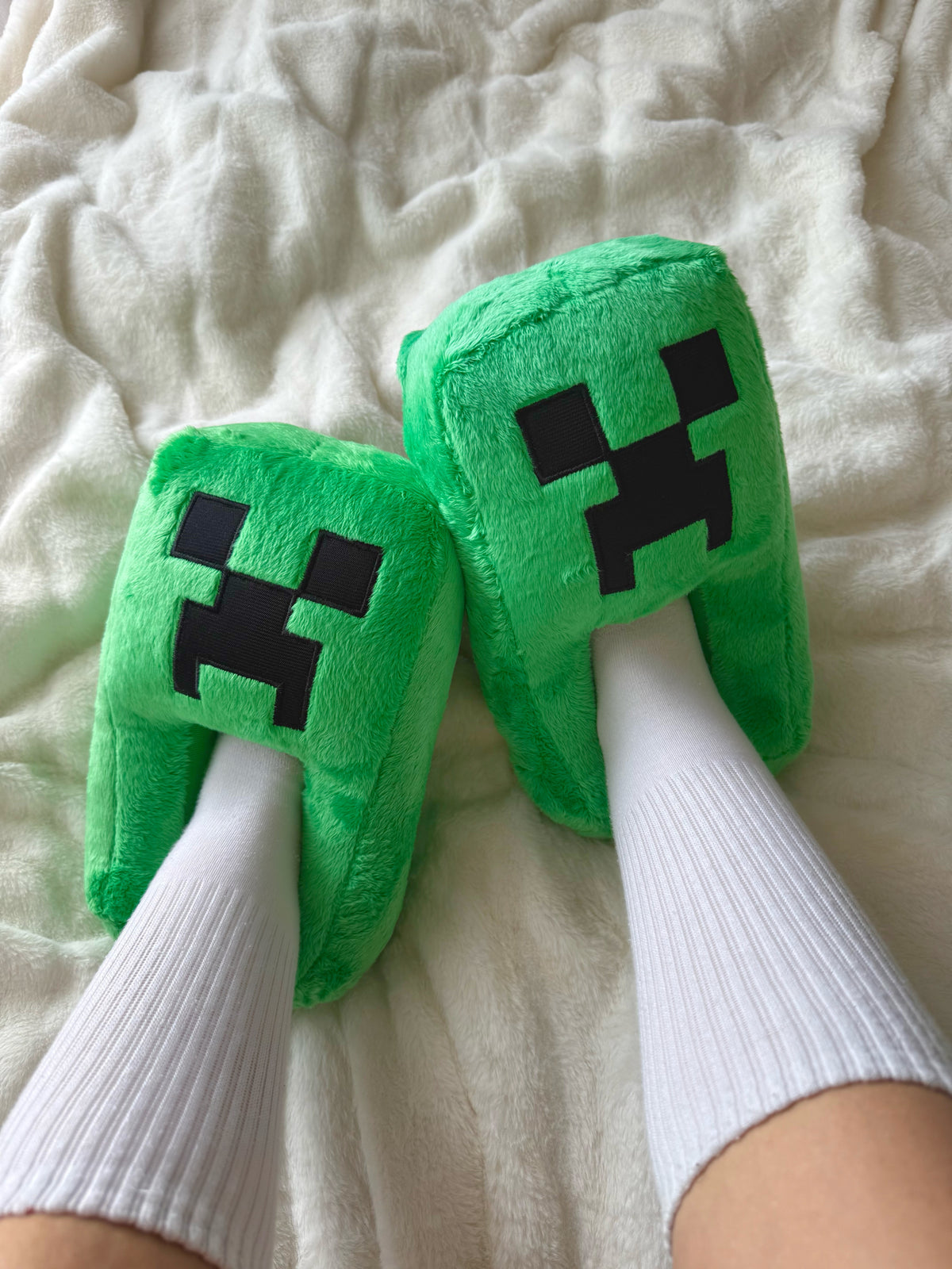 Minecraft Slippers 🌳