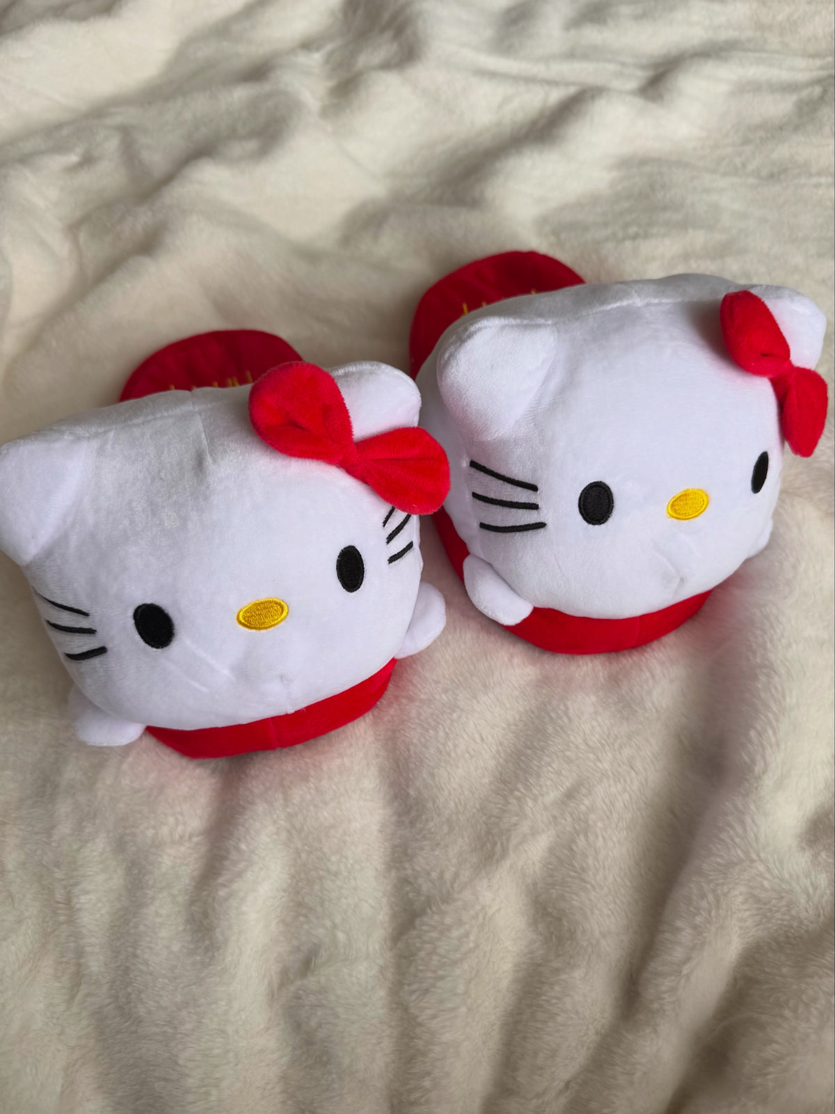 Hello Kitty Slippers🐈🩰