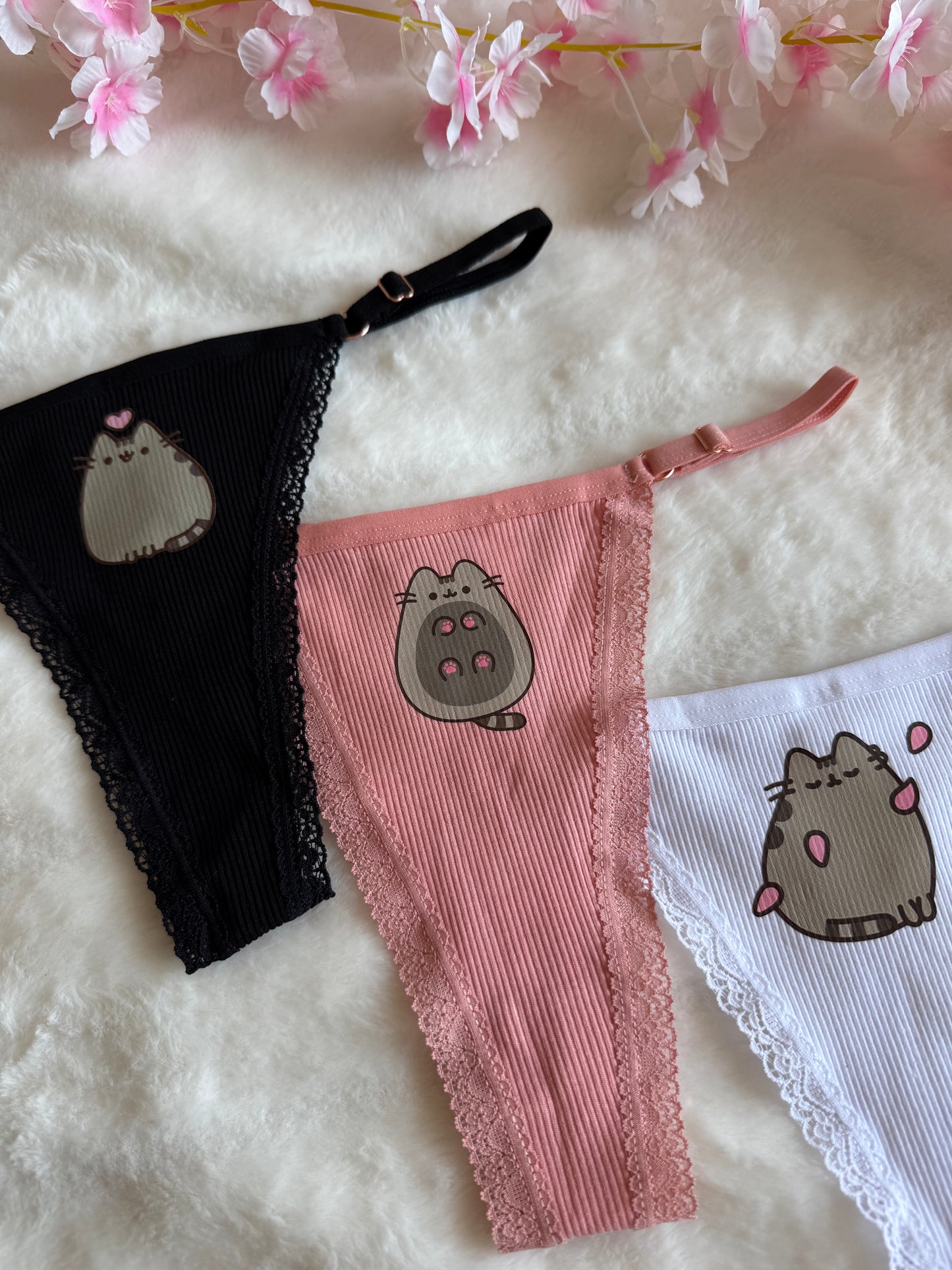 Pusheen panties (3 pieces)